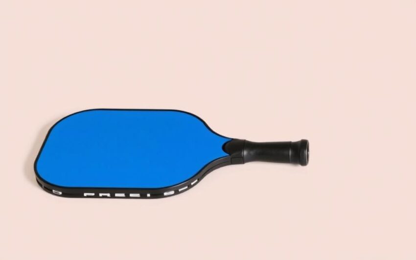 Beginner Pickleball Paddle